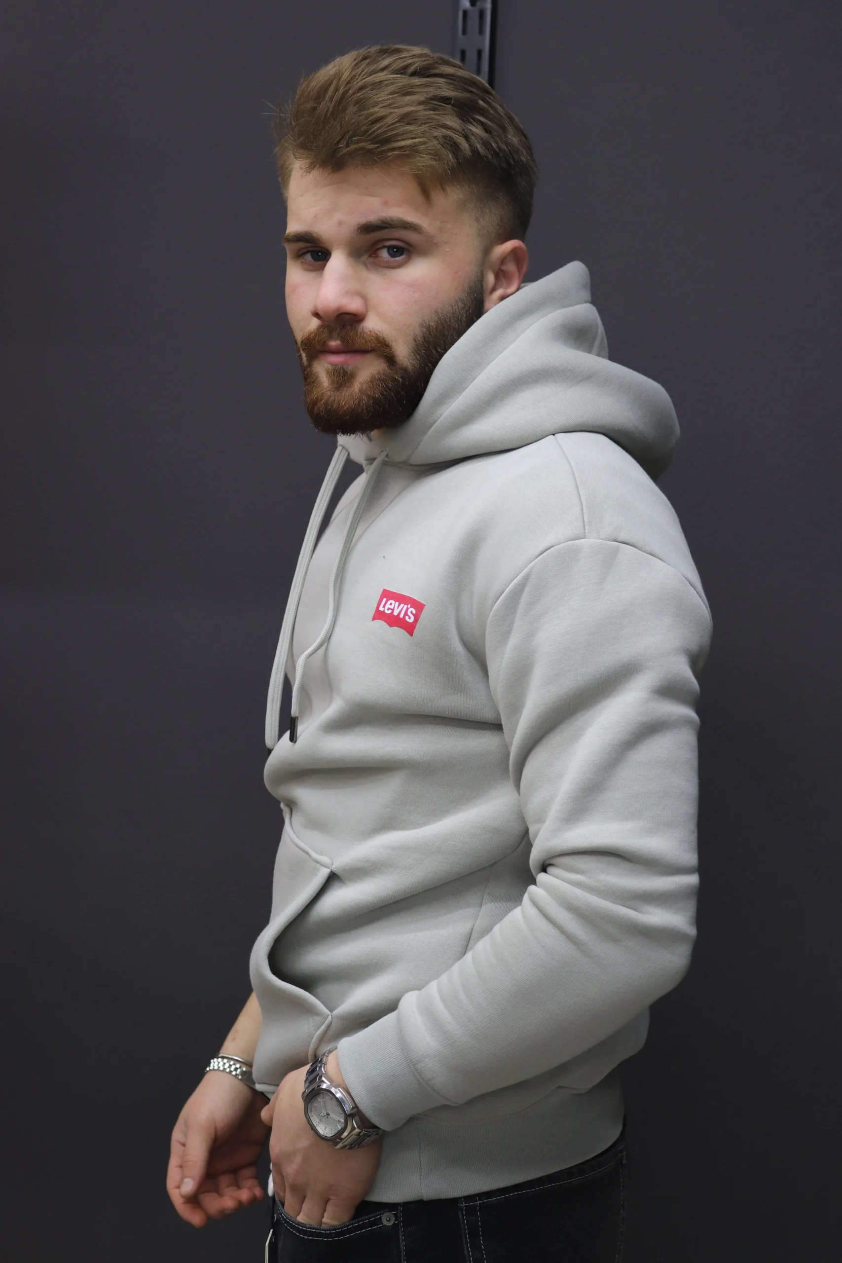 LEVİS Sırt Baskılı Kapuşonlu Sweat (3)