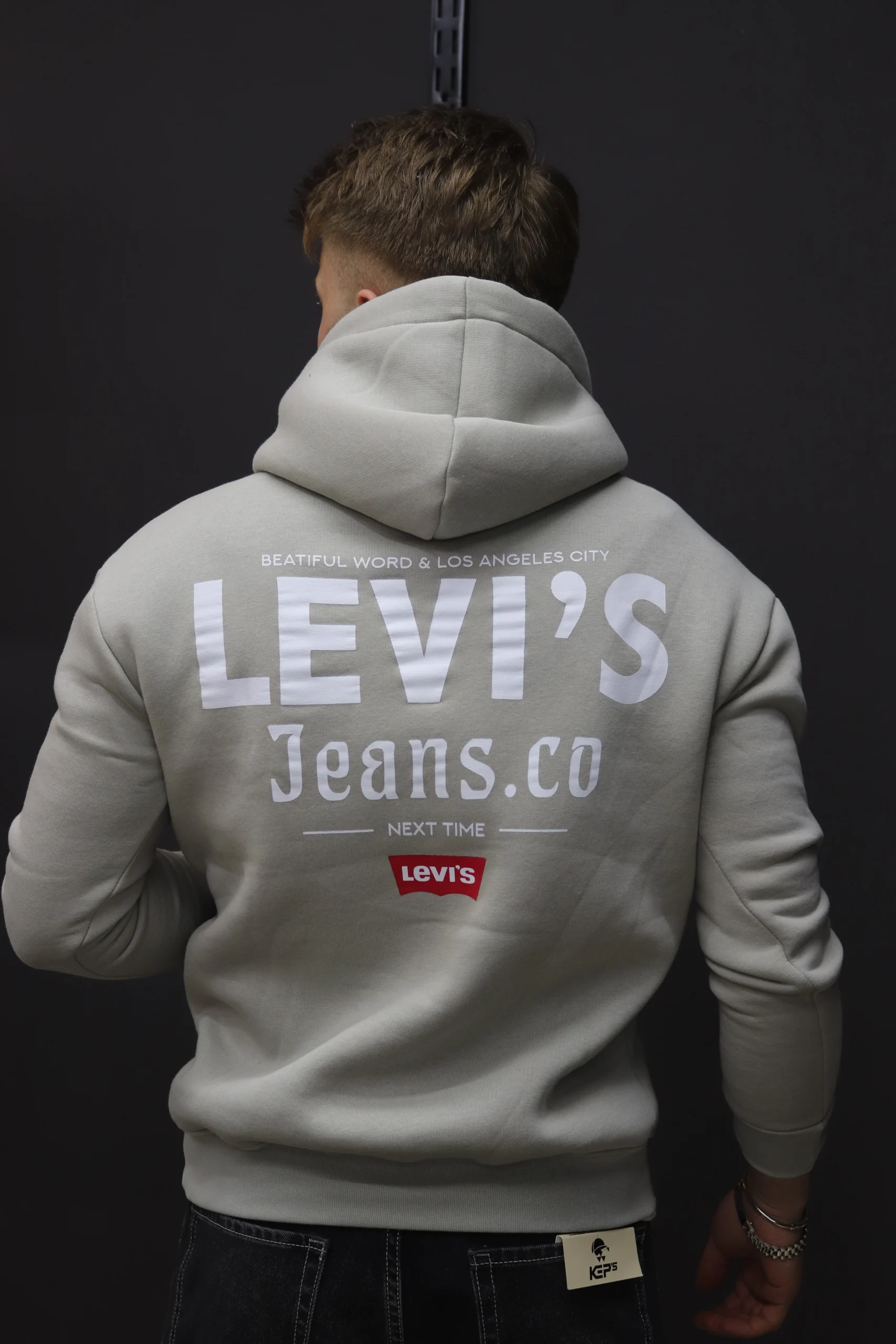 LEVİS Sırt Baskılı Kapuşonlu Sweat (4)