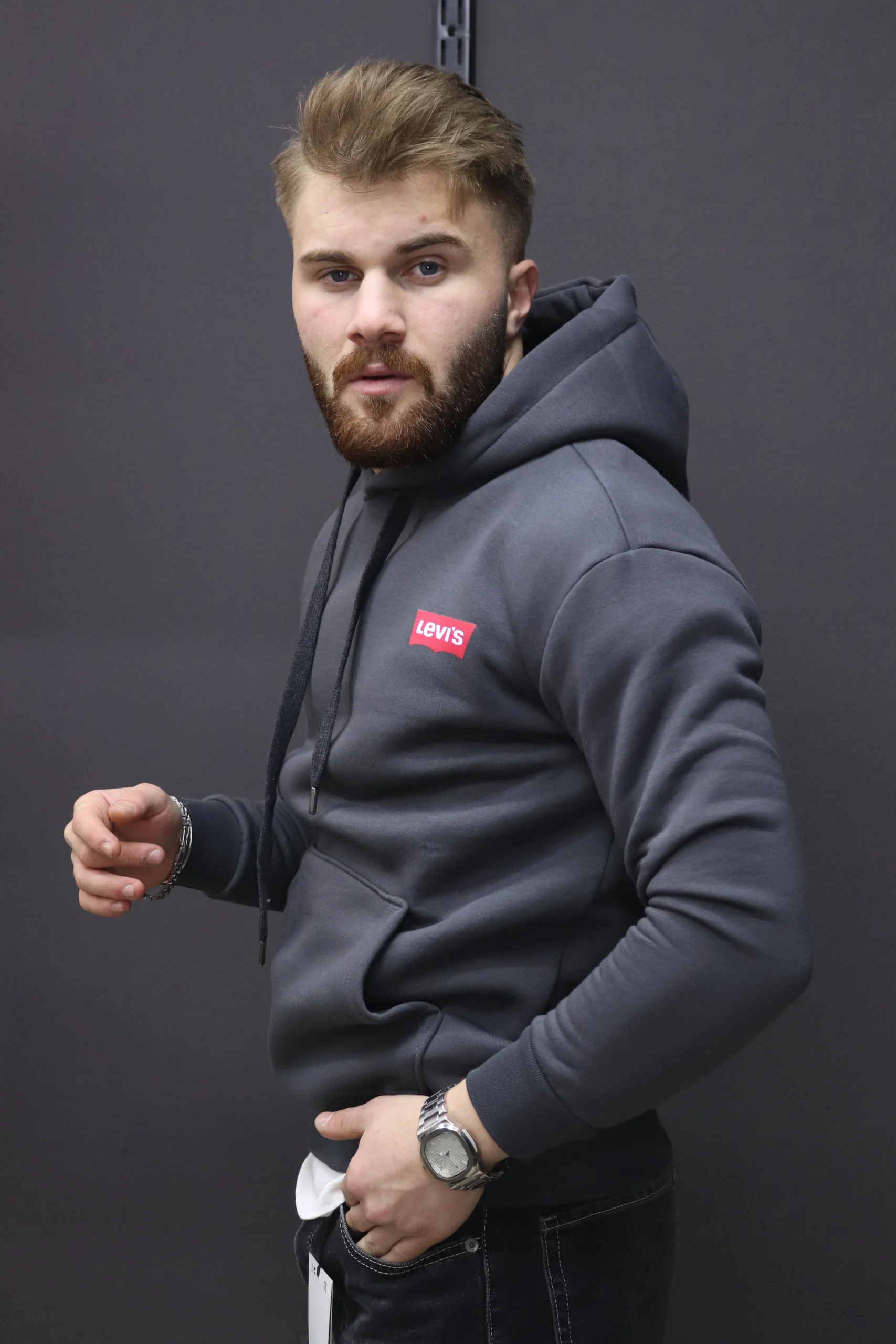 LEVİS Sırt Baskılı Kapuşonlu Sweat (7)